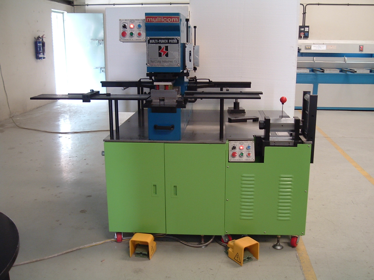 4-in-1 Busbar Shearing, Punching, Bending & Sheet Metal Punching Machine