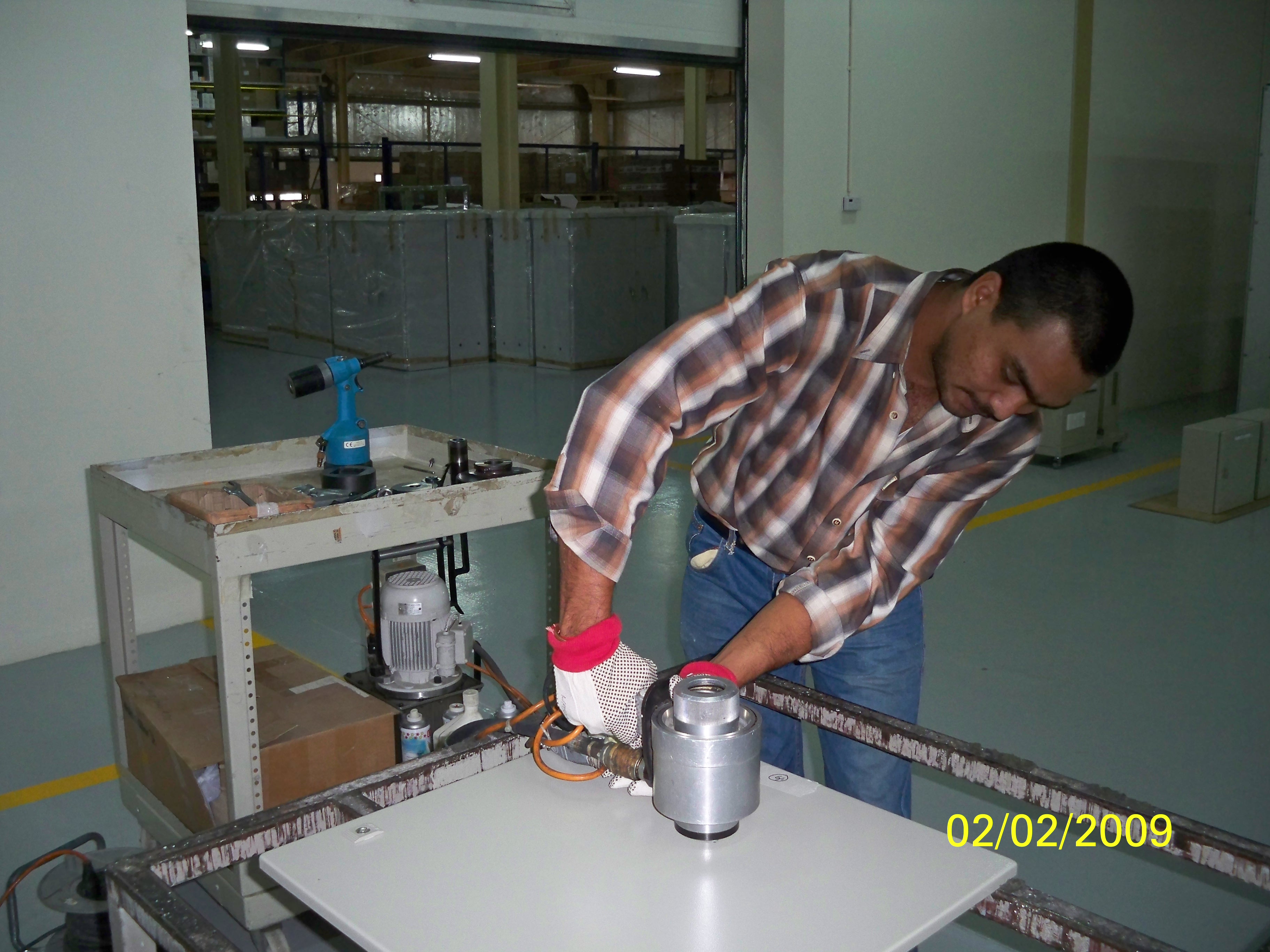 Hand-held Novopress Sheet Metal Punching Machine